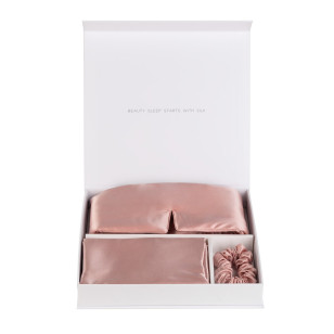 Svilanit set od vrhunske mulberry svile Rose Queen