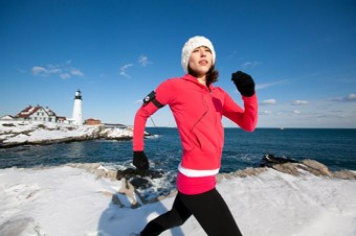 Trčanje tijekom zime: izazov trošenja zimskih zaliha